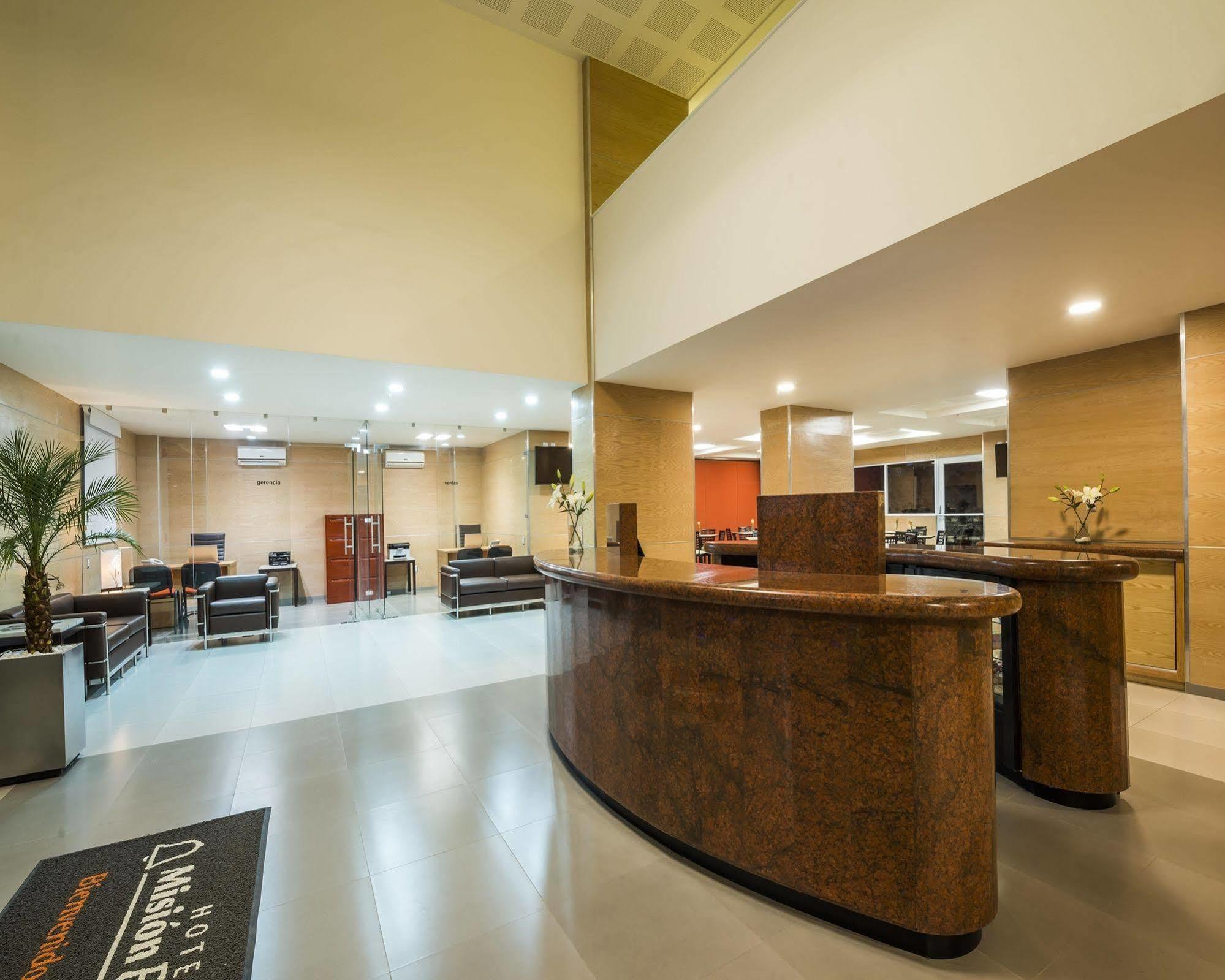 Hotel Mision Express Querétaro Extérieur photo